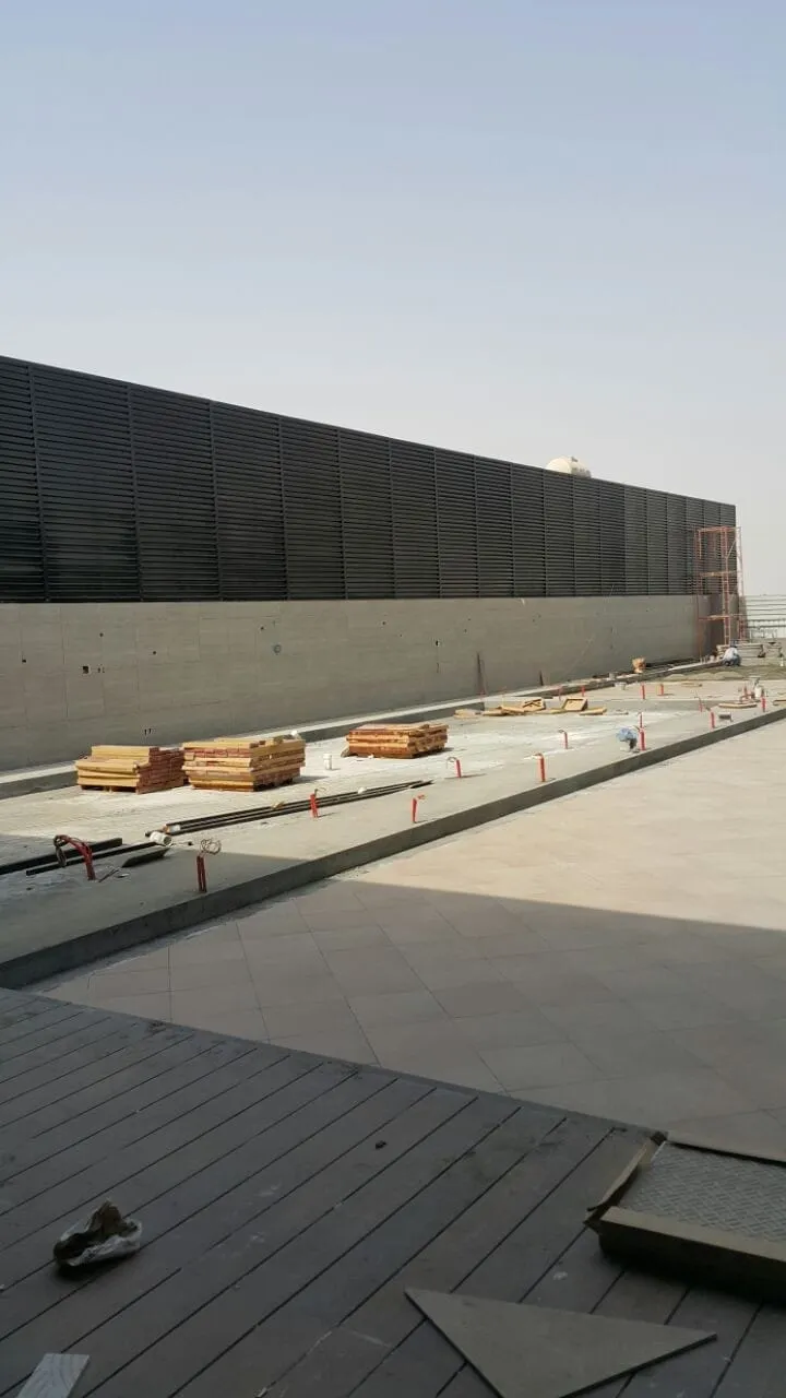 سواتر حماية لجدران الأسطح والبلكونات